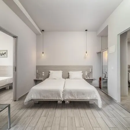 Hotell Ianos Bay 3*