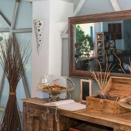 Ianos Bay Отель 3*