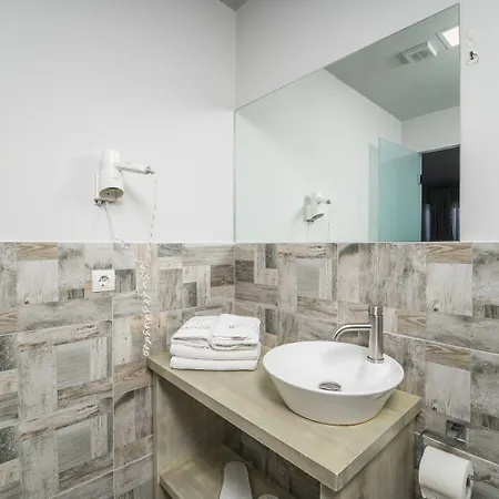 Ianos Bay Отель 3*