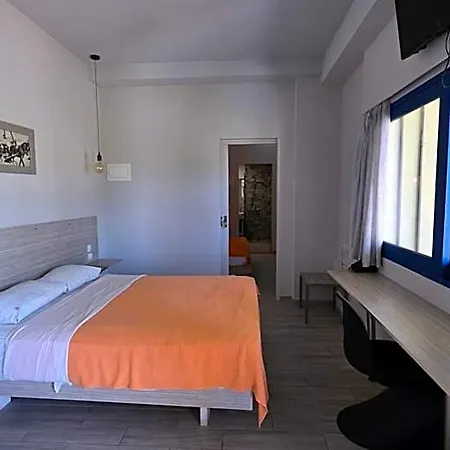 Hotel Ianos Bay 3*