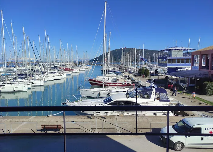 Ianos Bay 3* Lefkada City